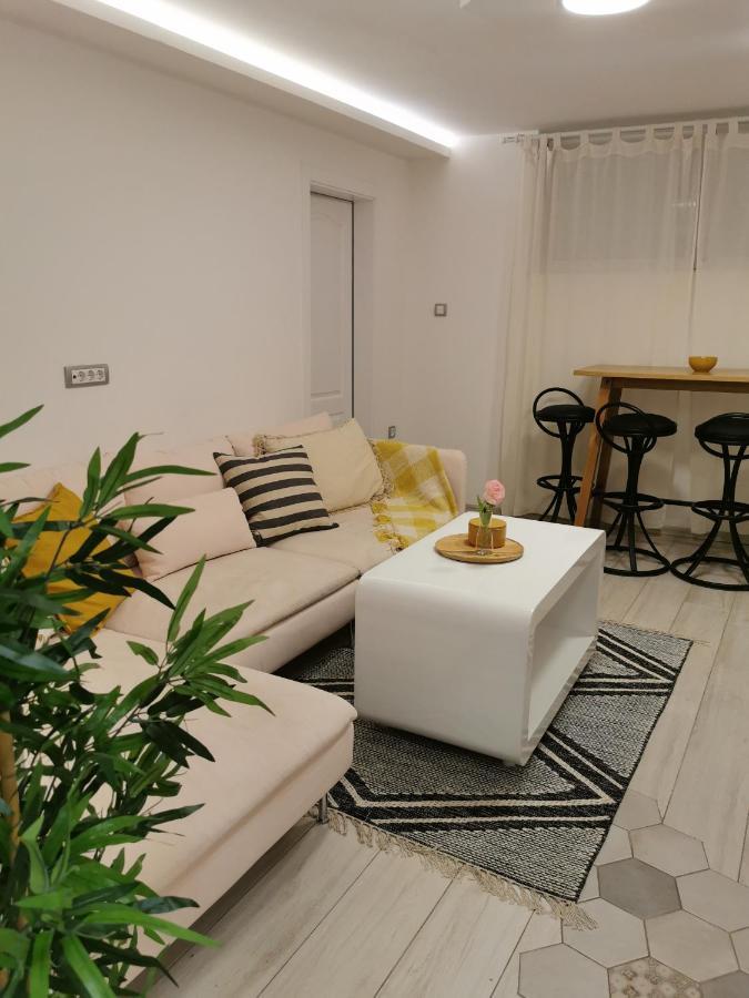 Apartman Tea Újvidék Kültér fotó