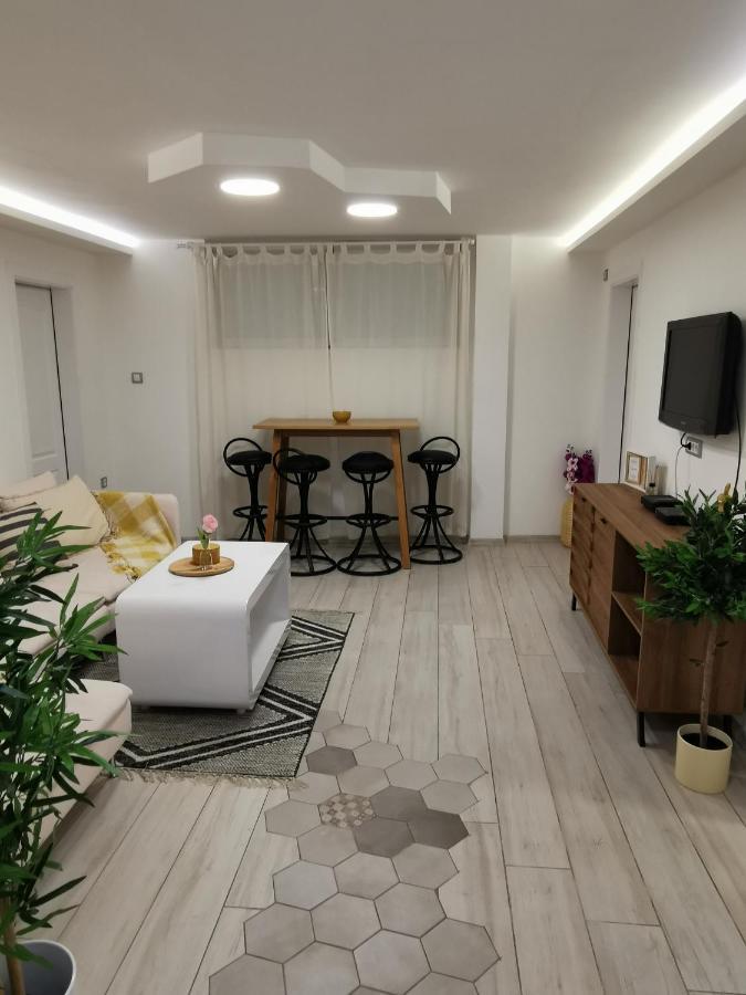 Apartman Tea Újvidék Kültér fotó
